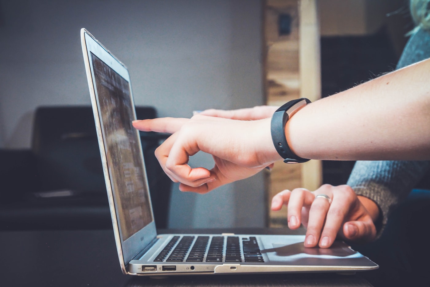 Reviewer comparing home and tech products side by side